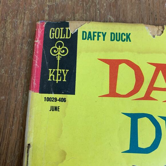 Gold Key Comics Disney's Daffy Duck No. 37 June 1964 Full Color Kids Magazine - Picture 2 of 7